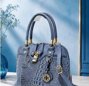 MC Handbags 9462 Lucy - Genuine Leather